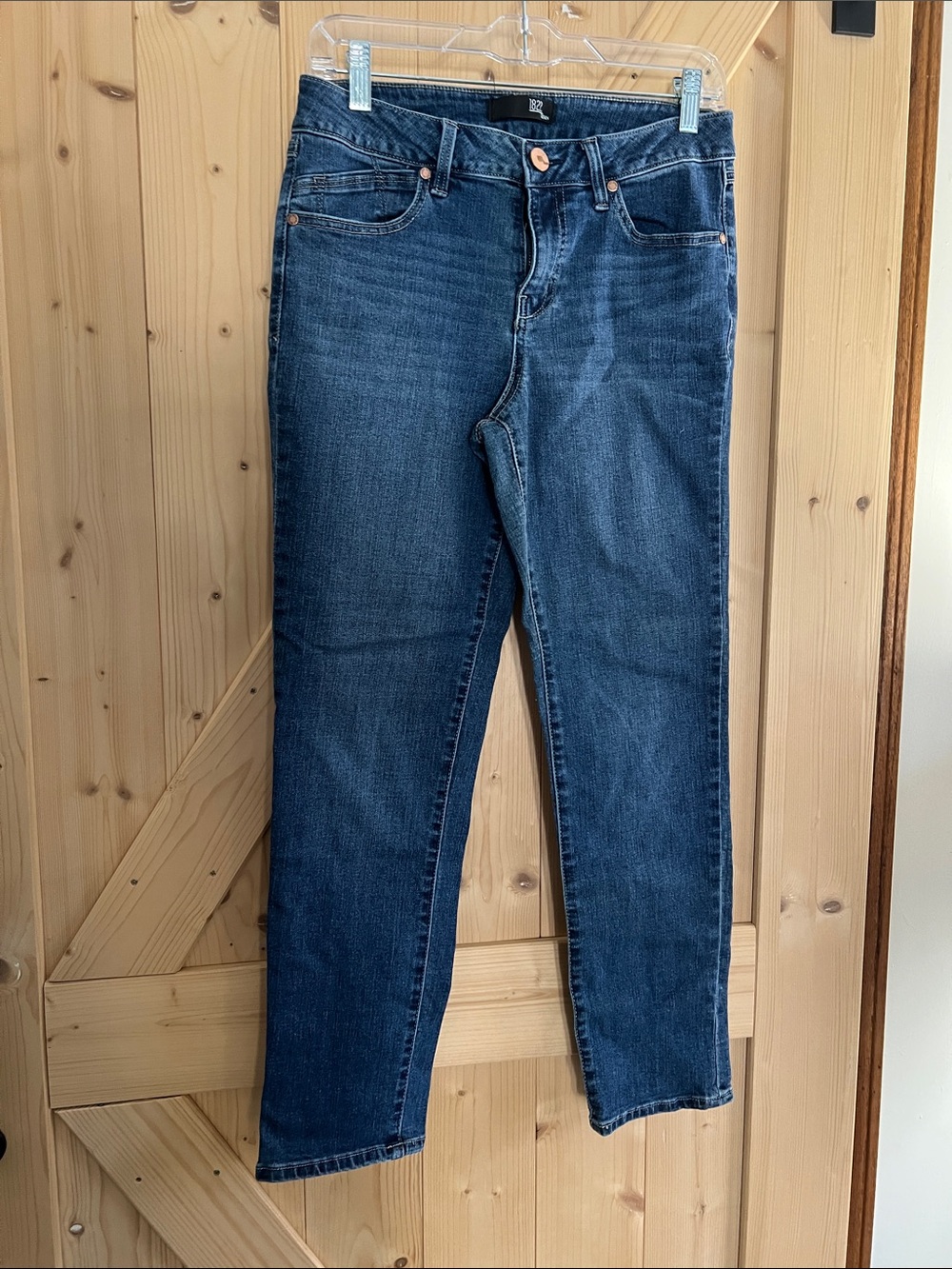 1822 Denim Women’s Skinny Jeans in Dark Blue